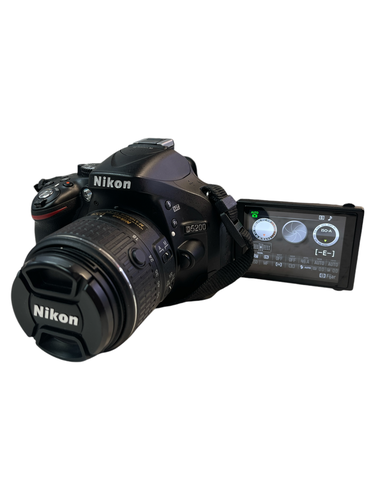 CAMARA REFLEX NIKON D5200+AF-S DX 18-55MM 1