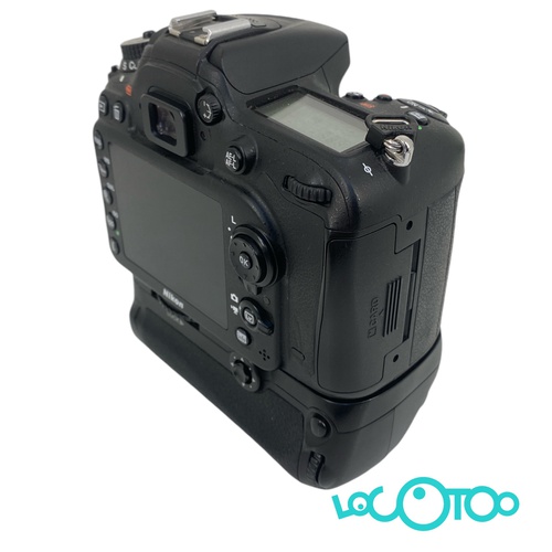 CÁMARA RÉFLEX NIKON D7100 CON GRIP