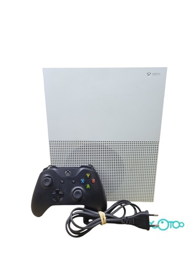 MICROSOFT XBOX ONE S 1TB CON Mando