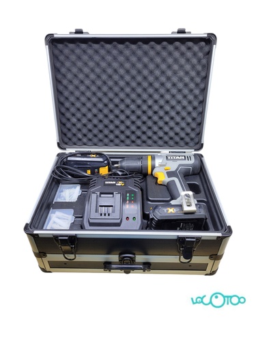 TITAN TTI884COM 18 V 2.0Ah 2 Baterías Percu