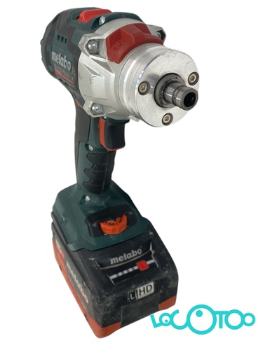 TALADRO ATORNILLADOR DE PERCUSION A BATERIA