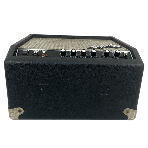 AMPLIFICADOR GUITARRA FENDER FRONTMAN 15G