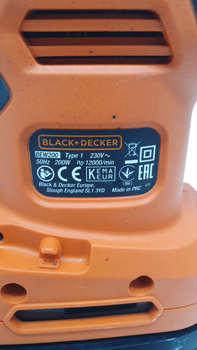 Lijadora Eléctrica BLACK & DECKER BEW200 De