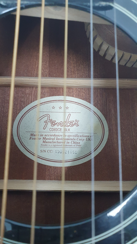 Guitarra Acústica FENDER CD60CE BLK 6 Cuerd
