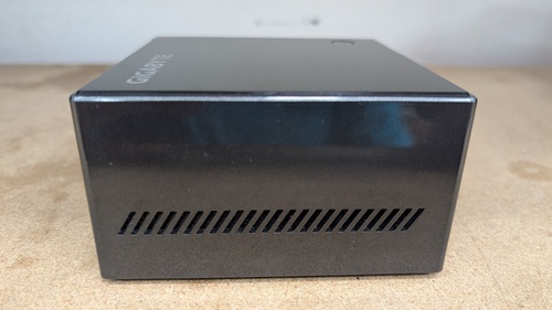 GIGABYTE BRIX PRO GB-BXI7-4770R