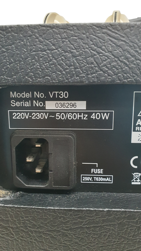 Amplificador Guitarra VOX VT30 Efectos Comb