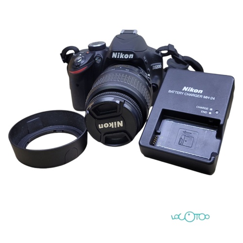  NIKON D3200