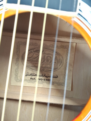 GUITARRA ACÚSTICA 07 USA GUITARS WG-54BS