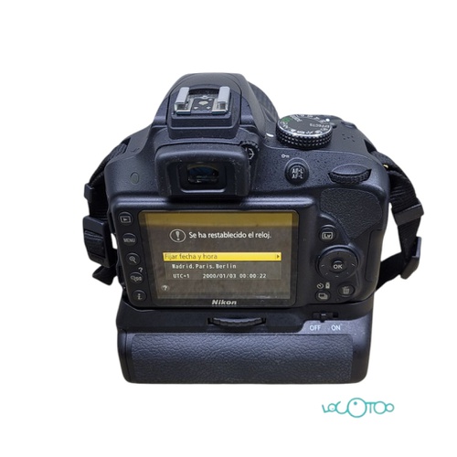 CAMARA REFLEX NIKON D3300 + 18-55MM