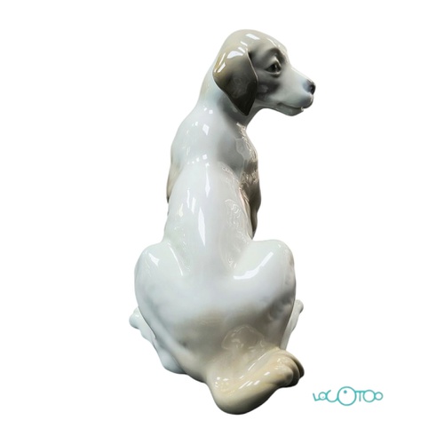 FIGURA DE CERÁMICA NAO PERRO