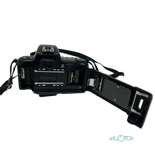 CAMARA VINTAGE NIKON F-601 +  Objetivo 80-2