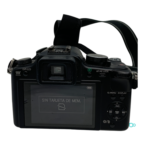 Cámara Réflex LUMIX G10 12.1 SD Con Objetiv