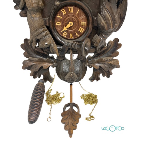 RELOJ DE CUCO MADERA TALLADA