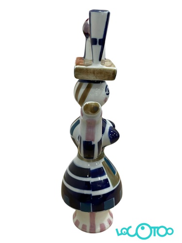 CERAMICA SARGADELOS MUJER CON MAQUINA DE CO