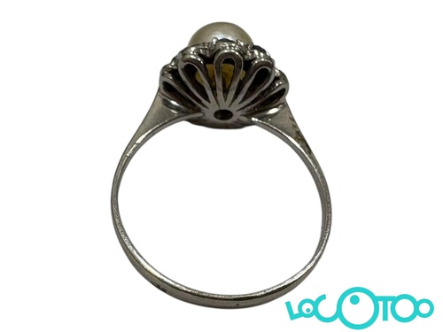 ANILLO DE ORO CON PIEDRA 