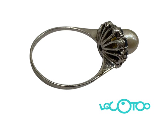 ANILLO DE ORO CON PIEDRA 