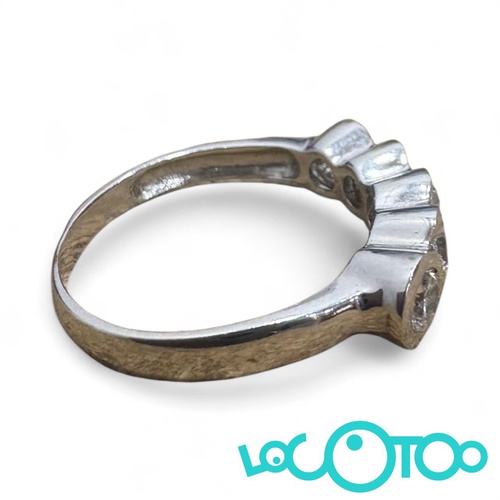  ANILLO ORO BLANCO 18K CON PIEDRAS
