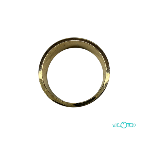 Alianza en oro de 18 k , en oro amarillo y 