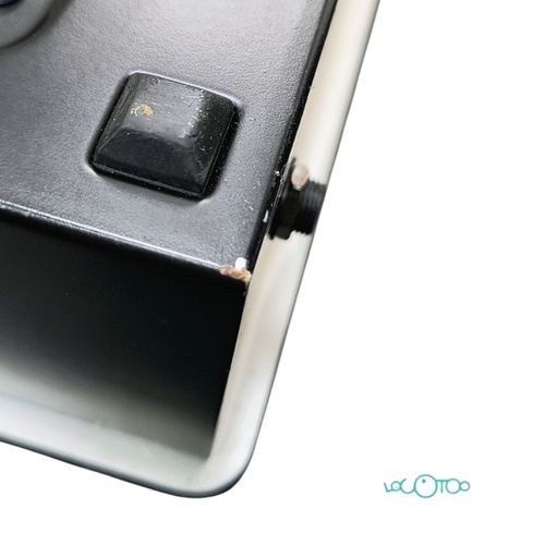 MESA DJ BEHRINGER VMX 100