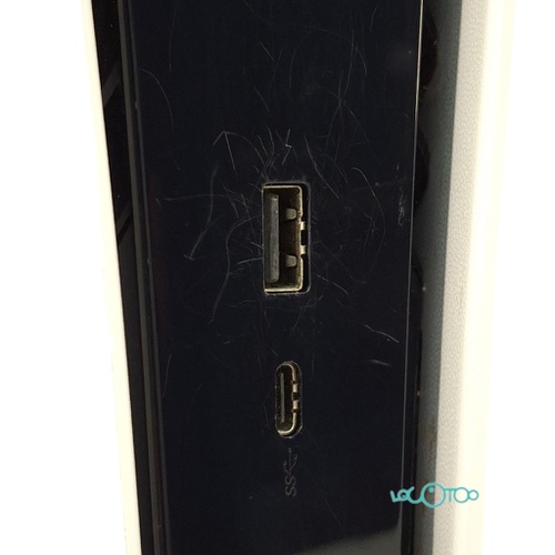 CONSOLA PS5 FAT CON LECTOR