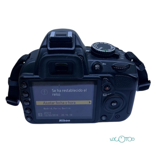 NIKON D3100 + 18-55MM 1:3.5-5.6 GII ED 