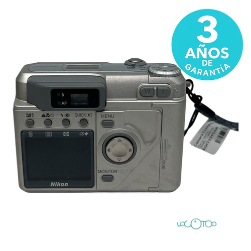 Cámara Compacta NIKON COOLPIX E880