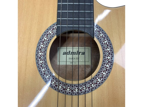 Guitarra Acústica ADMIRA SARA EC 6 Cuerdas
