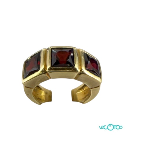 Anillo Oro 18 k y Granates . 3 piedras en t