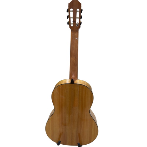 Guitarra Clásica MEMPHIS EP C320 102F