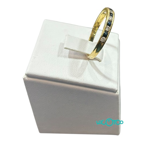 Anillo oro 18K con piedras