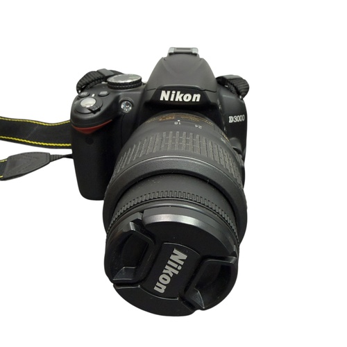 Cámara Réflex NIKON D3000+DX 18-55MM 1:3.5-