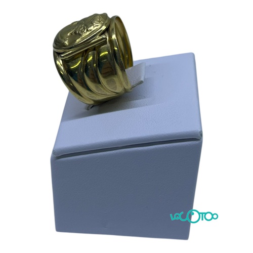Anillo oro 18K con camafeo 