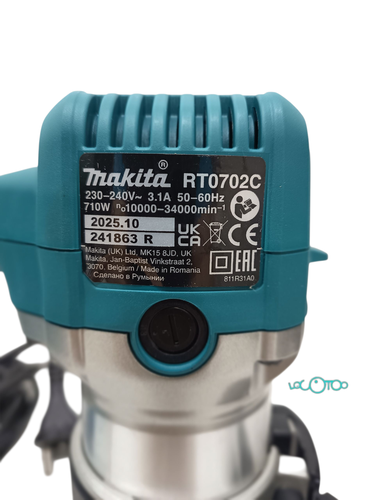 Fresadora Eléctrica MAKITA RT0702C 710 W
