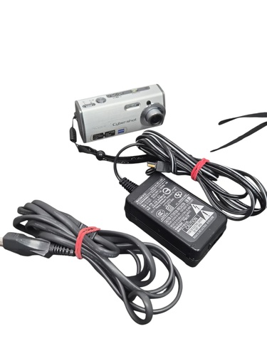 Cámara Compacta SONY DSC-L1