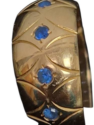 Anillo Oro con piedras azules Talla 12