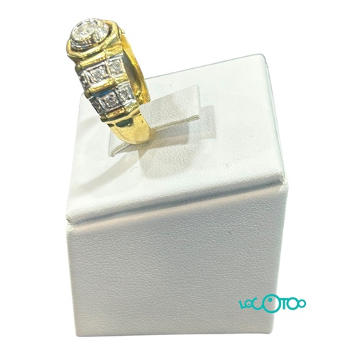Anillo oro 18K con diamantes 