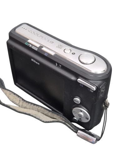 Cámara Vintage NIKON COOLPIX L4