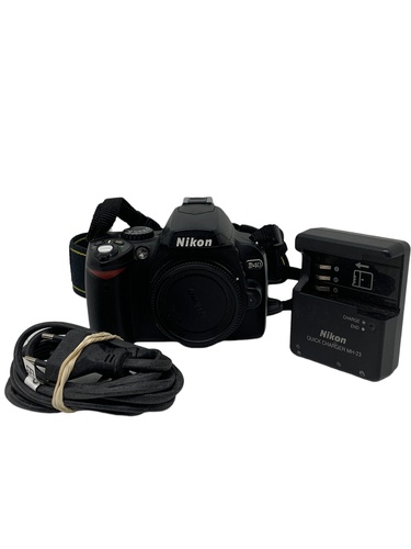 Cámara Réflex NIKON D40 6 MPX SD Solo Cuerp