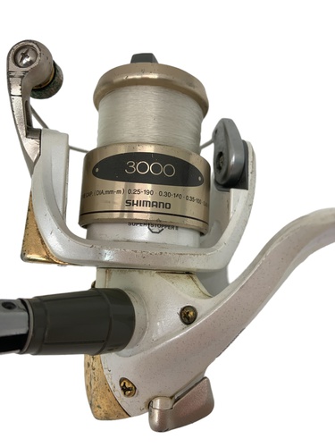 Carrete SHIMANO 3000 FG