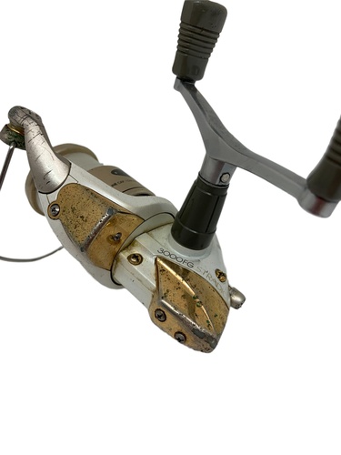 Carrete SHIMANO 3000 FG