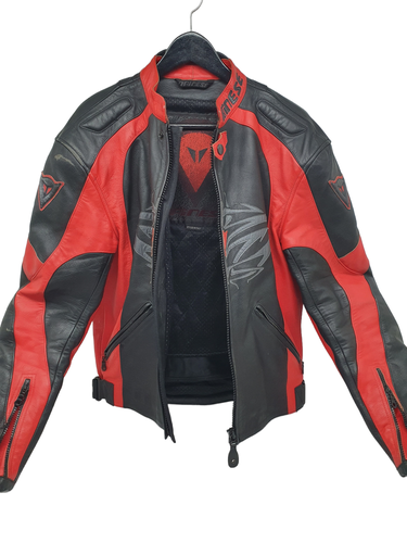 Chaqueta Moto DAINESE NEGRO Y ROJO Talla L 