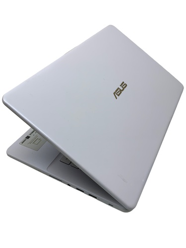 Portátil ASUS VIVOBOOK F505B 1 TB HHD 4 GB 