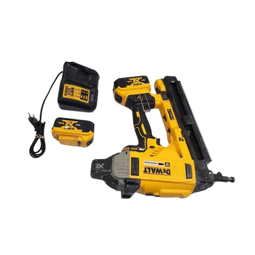 Clavadora Batería DEWALT DCN890 18 V 2 Bate