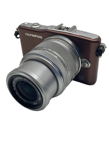 OLYMPUS E-PM1