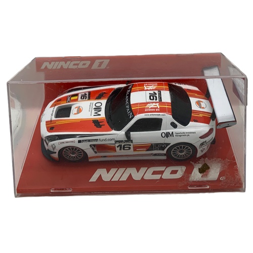 Coche Slot NINCO MERCEDES SLS GT3