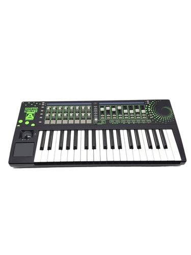 Teclado Electrónico NOVATION REMOTE 37 SL U