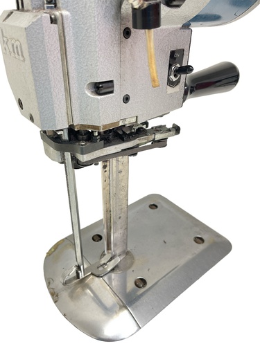 CORTADORA DE TELA CON CUCHILLO RECTO KM MAC