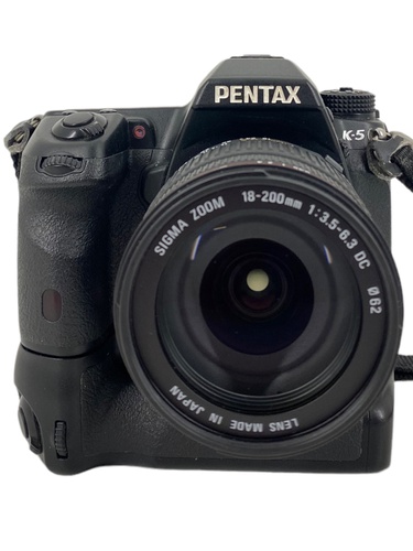 CÁMARA REFLEX PENTAX K-5 + SIGMA 18-200mm +
