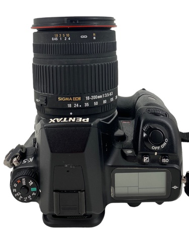 CÁMARA REFLEX PENTAX K-5 + SIGMA 18-200mm +