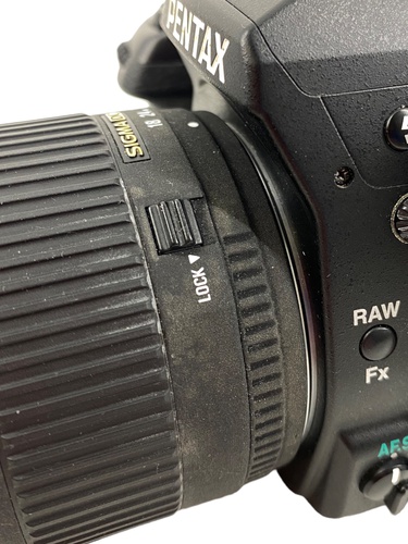 CÁMARA REFLEX PENTAX K-5 + SIGMA 18-200mm +